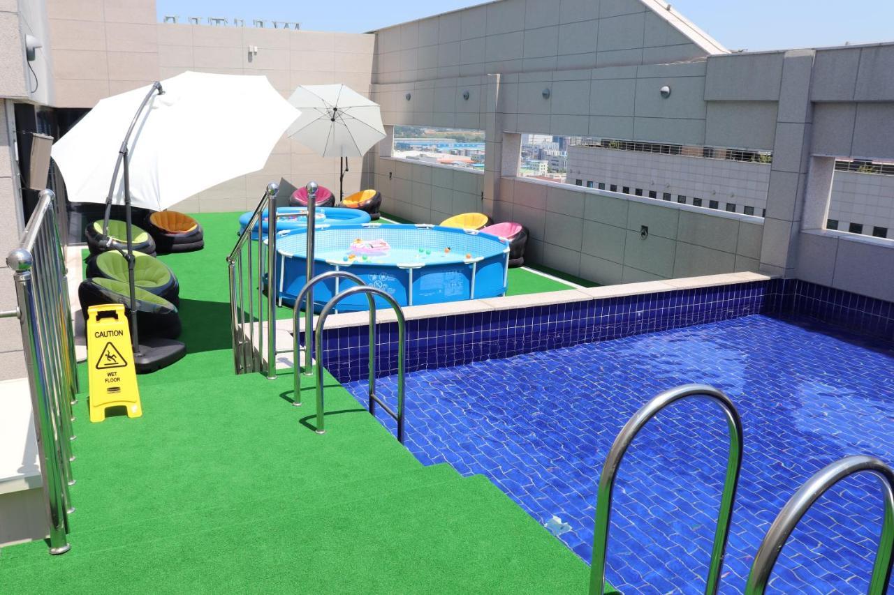 Western Bay Marina Hotel Pyeongtaek Buitenkant foto