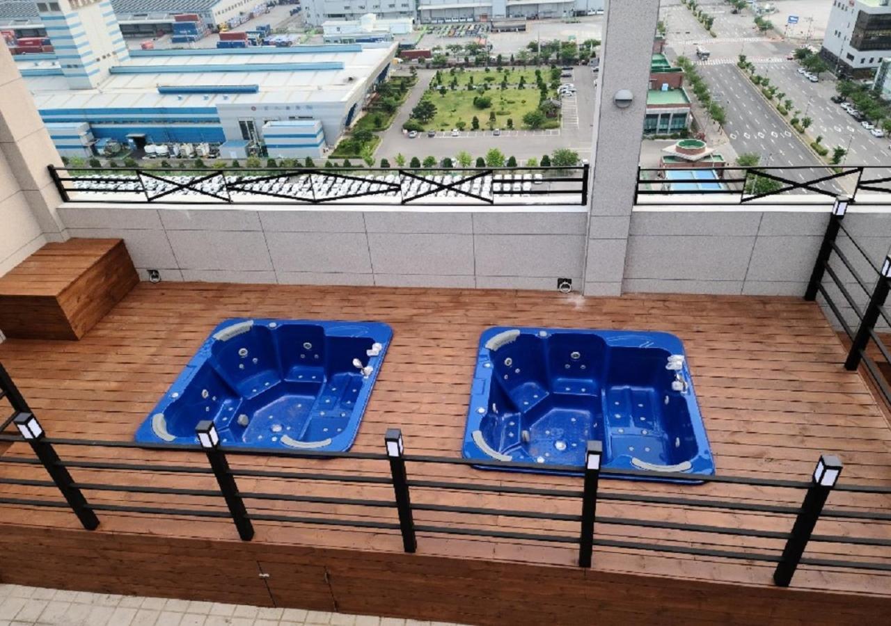 Western Bay Marina Hotel Pyeongtaek Buitenkant foto