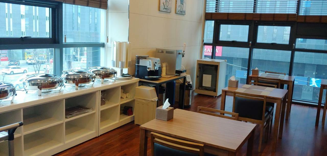 Western Bay Marina Hotel Pyeongtaek Buitenkant foto